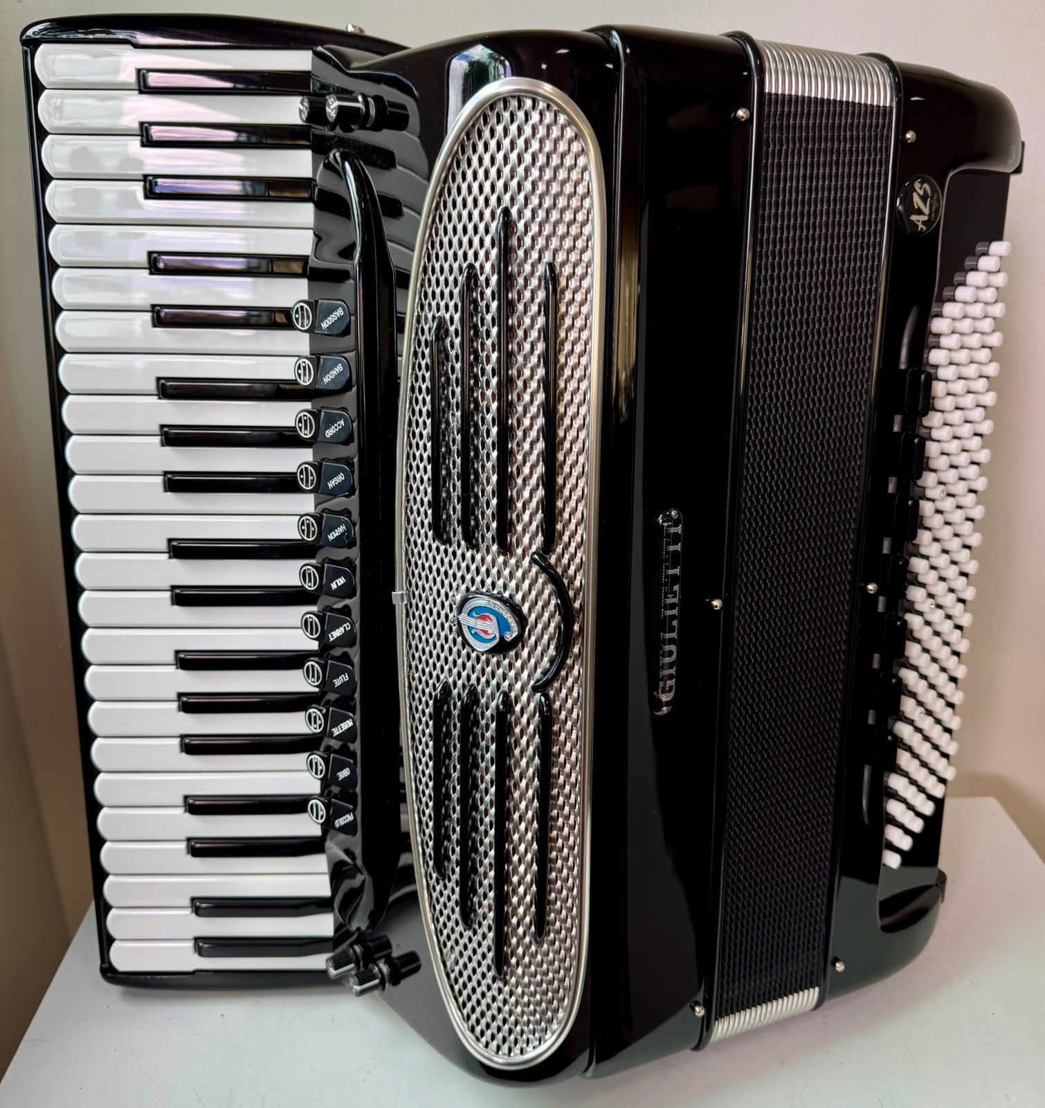 ACORDEON GIULIETTI CLASSIC 127