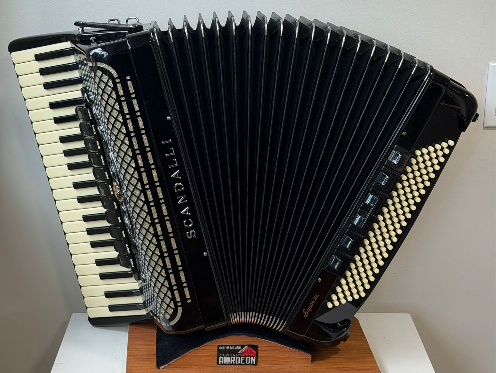 ACORDEON SCANDALLI SUPER VI EXTREME